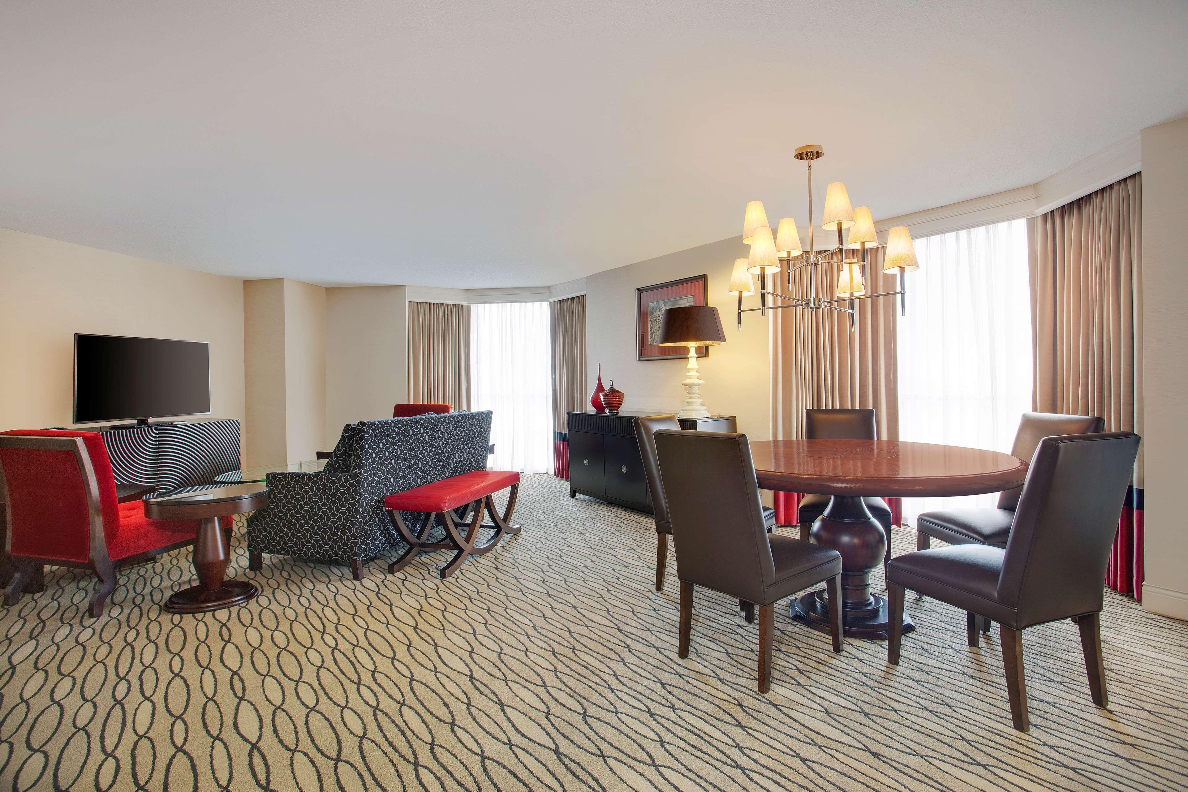 Hilton Rosemont Chicago O'Hare Hotel Exterior foto